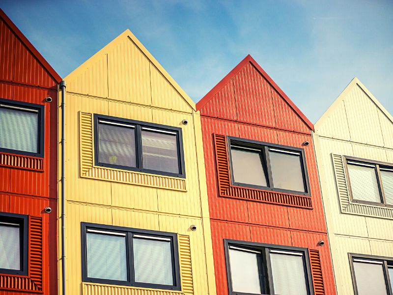 Pros and Cons of Container Homes