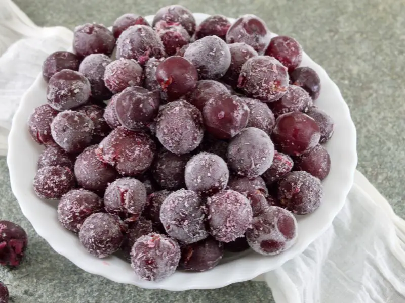 Frozen Grapes 2