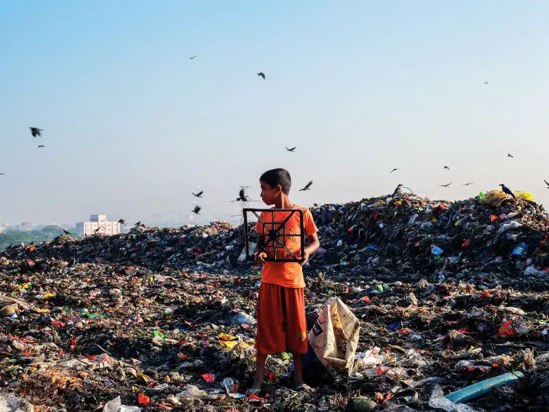 The Socio Economic Impact of Bantar Gebang Landfill on Local Communities